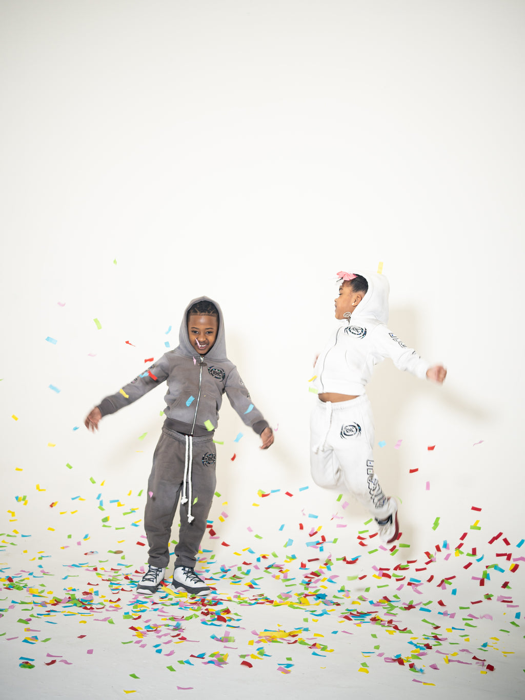 Core Prismatic Kid Sets - Grey